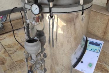 اتوکلاو ابزار طب ایران 70 لیتری استیل کارکرده